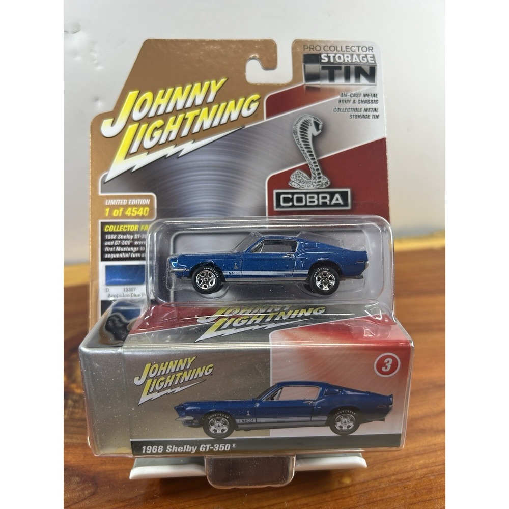 Johnny Lightning 1968 Shelby Gt-350‎ 1/64 Acapulco Blue Ford Mustang